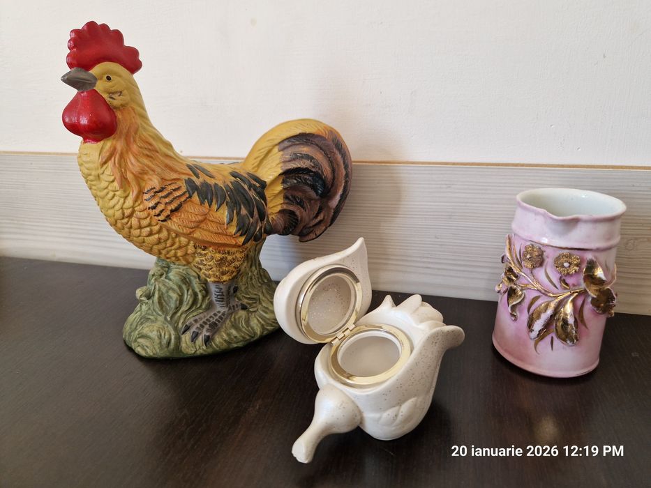 Bibelouri vechi, cocoș,cană porțelan