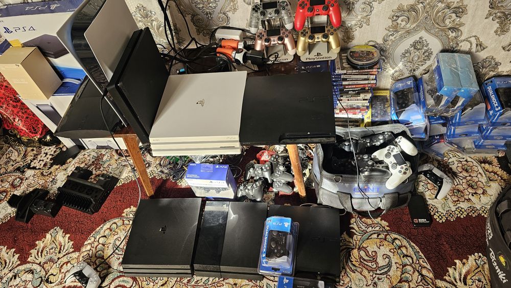 Sony Playstation 4 Pro disksiz vzlom 3 oy kafolat