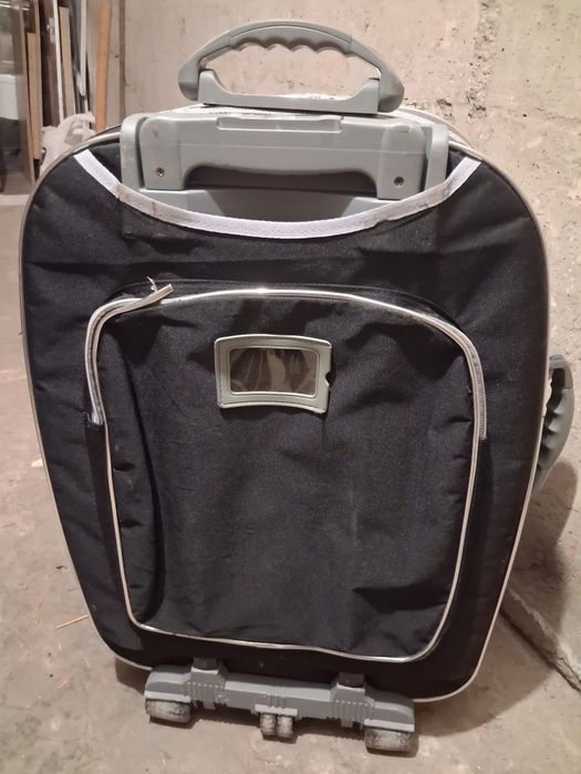 Пътнически куфар с колелца