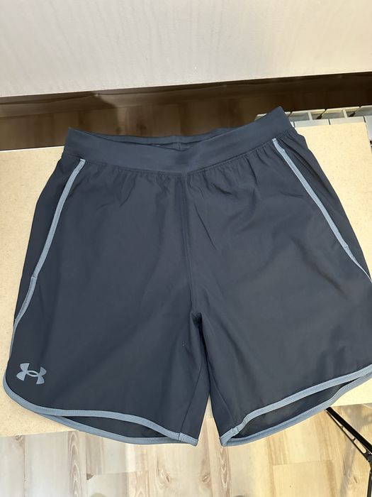 Мъжки къси панталони за фитнес Under Armor