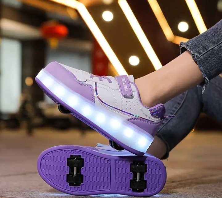 Светещи ролер обувки, детски маратонки с колелца, обувки с колела- НОВ