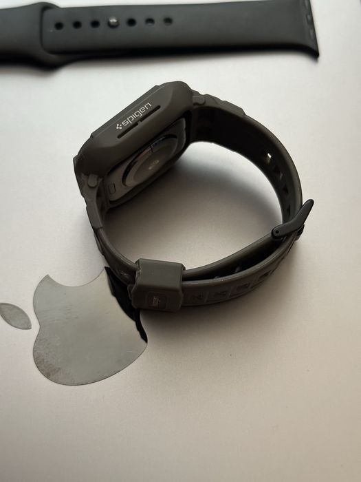 Apple Watch 4 40mm GPS, Aluminium Case, Sports Band