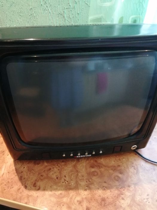 Телевизор продам