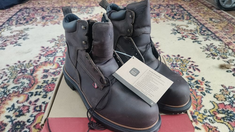 Red wine ботинки Демисезонные!!