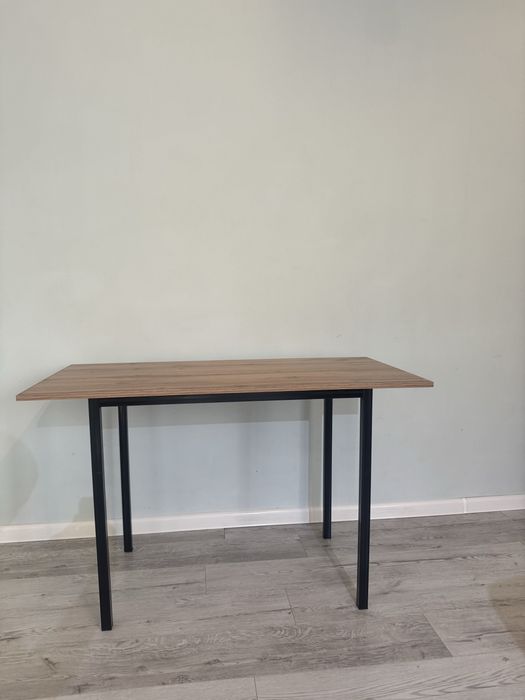 Стол, компьютерный стол , кухонный стол