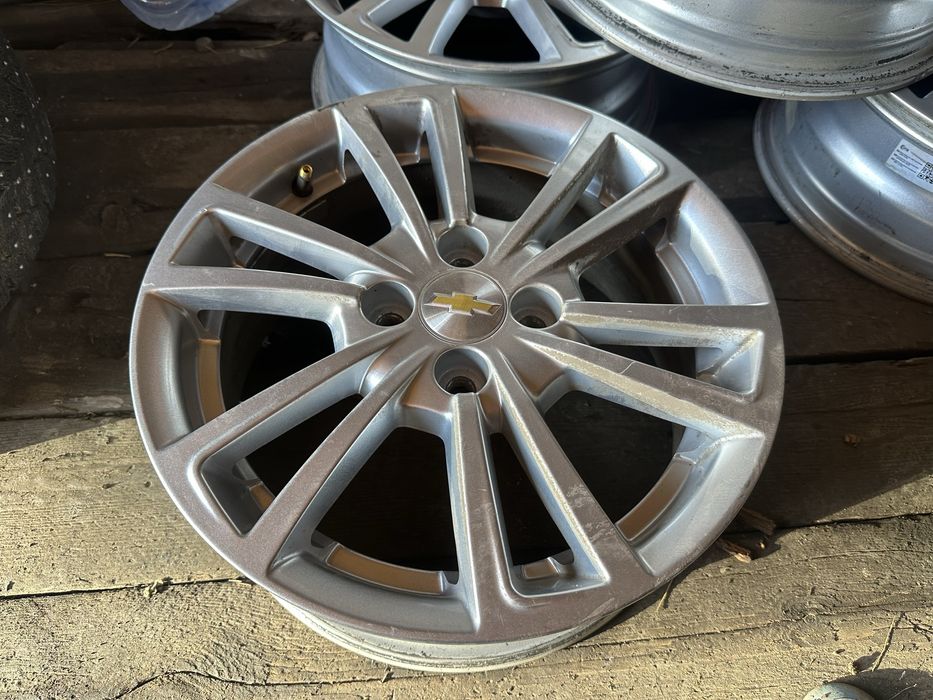 Диски в отличном состоянии R15 4х100