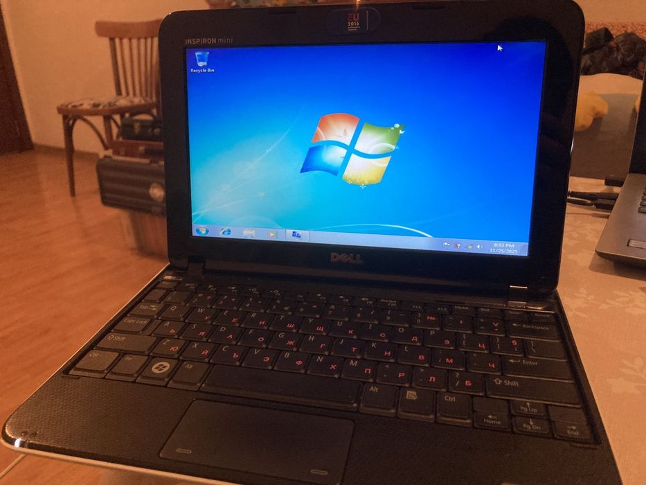 Лаптоп Dell inspiron mini