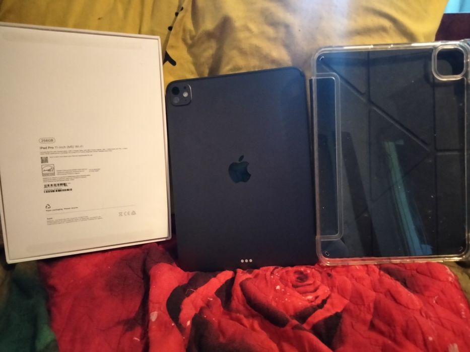 Продам Ipad Pro 11 2025 wifi