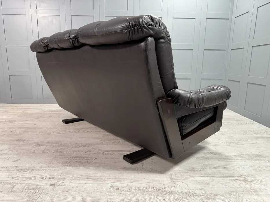 Кожен диван 3-ка Арне Норел Д1106-Д