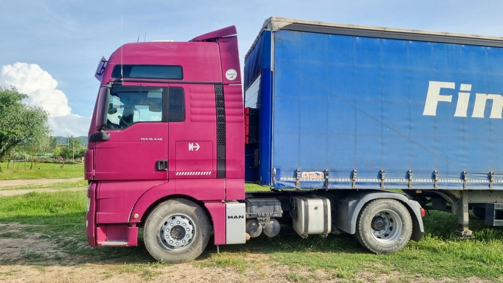 Ansamblu MAN TGX 440 + prelată  (plus o benă basculabilă separat)