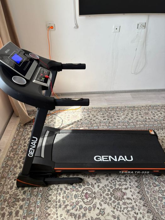 Беговая дорожка  Genau TR55S