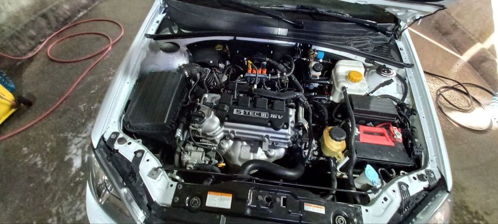 Gentra 2019 mexanika. Zavod metan. Oldi krelo va orqa karniz petno bor