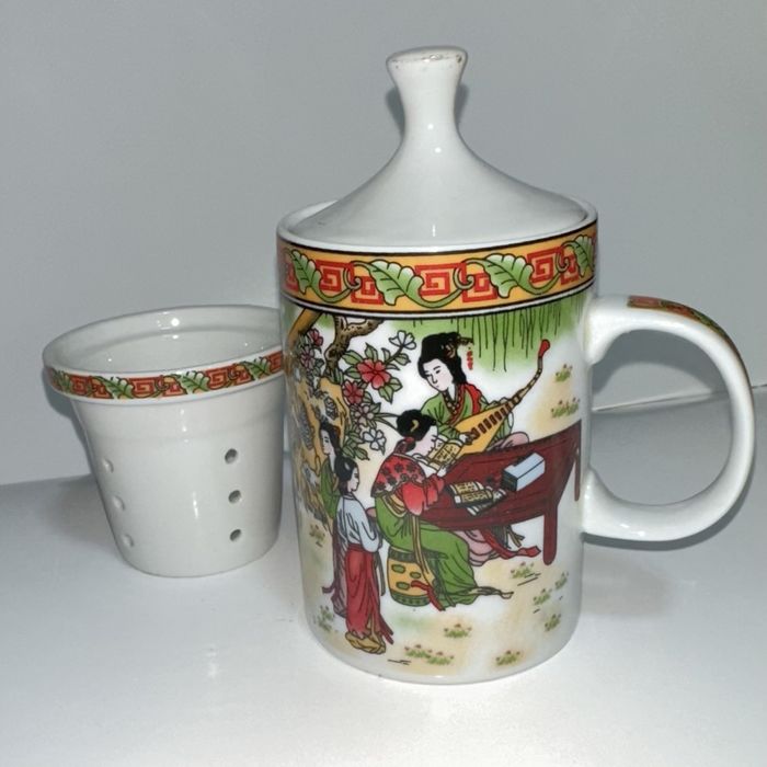 Продам кружки, фарфор, по 50$