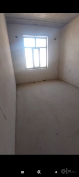Zarafshondan 2 xonali uy sotiladi