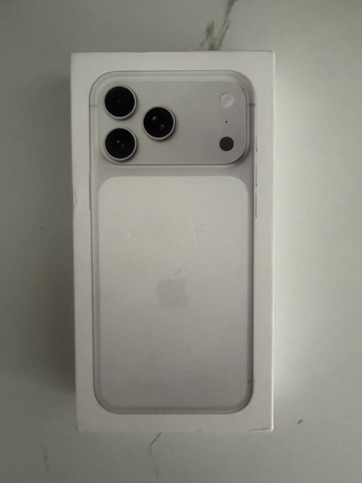 iPhone 17 Pro Max 1TB SIM+Esim Silver