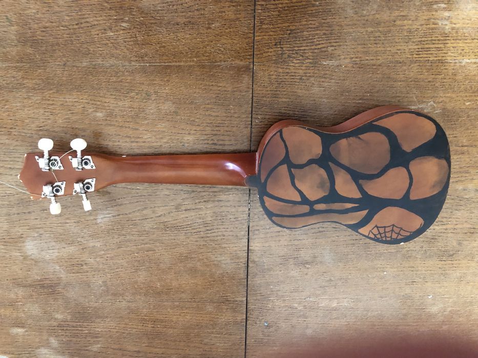 Укулеле в отличном состоянии