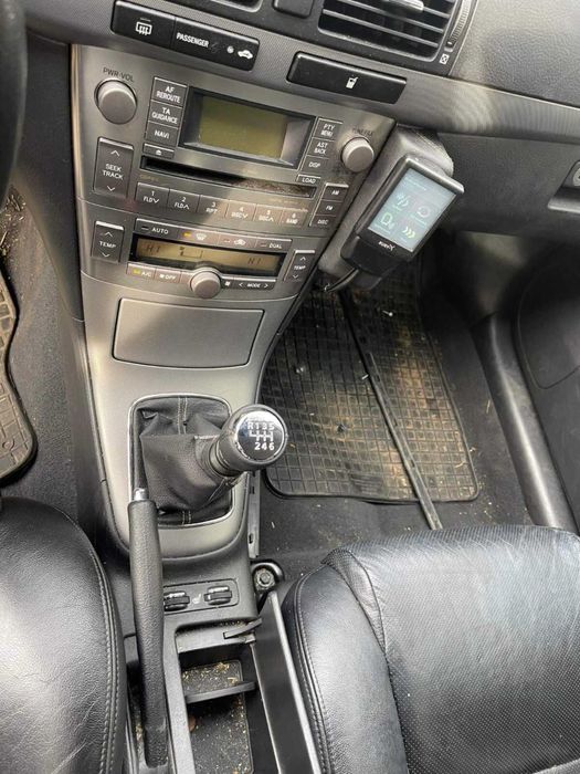 На Части Тойота Авенси Toyota Avensis Facelift 2.2 177 D-cat Д-кат