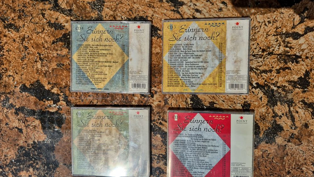 Vând Lot 12 CD cu muzica clasica mixta din colectia Point