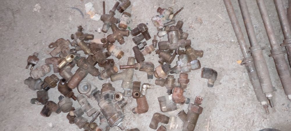 Штуцера и краник