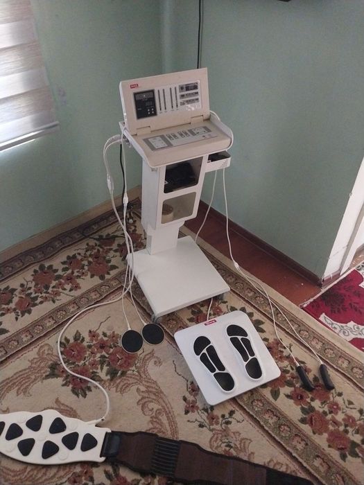 Massajni aparat.  Pachti yangi koʻp ishlatilmagan