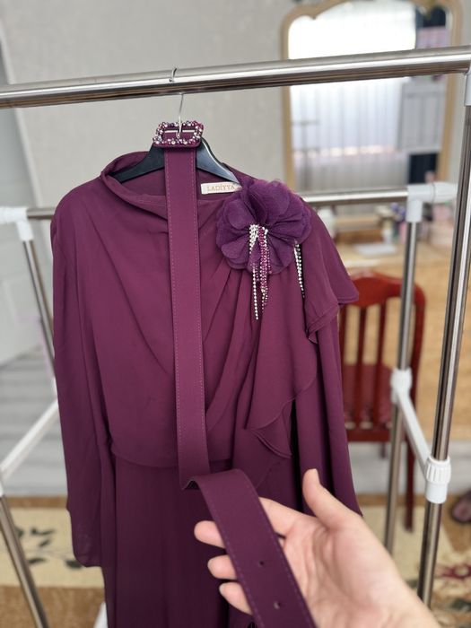 Вечерние платья