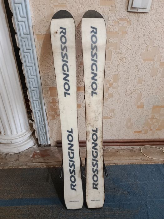Продаю лыжи ROSSIGNOL 80