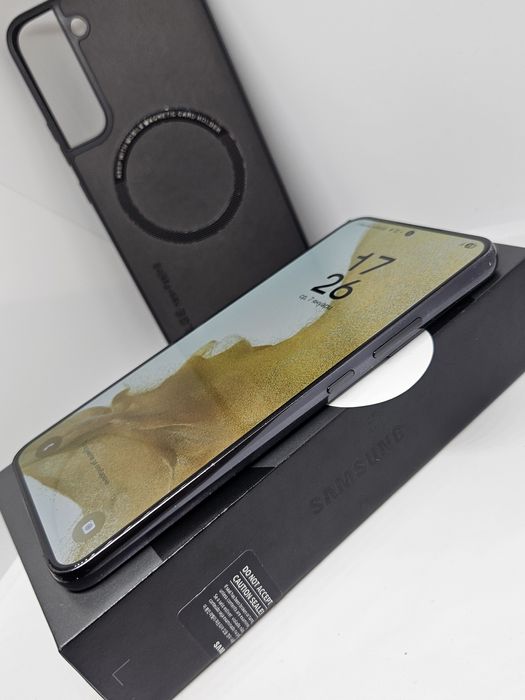 Samsung Galaxy S22+ (Plus) 256Gb/8Ram Black