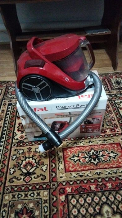 Пылесос отличный