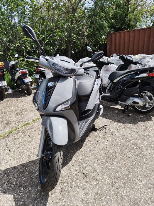 Inchiriere scutere Piaggio 125 2026!