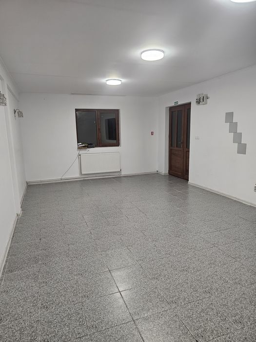 Spatiu de îchiriat