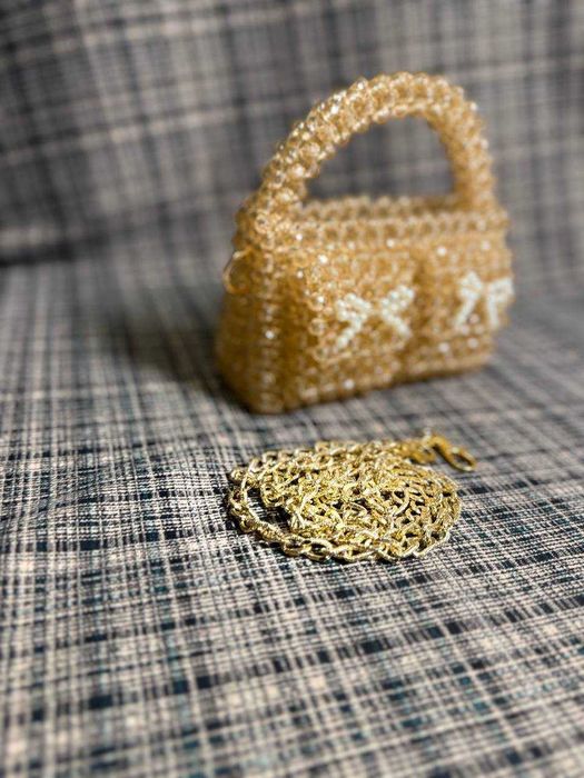 Sumka qolda yasalgan qol mehnati