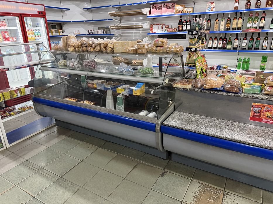 Витринный холодильник бу