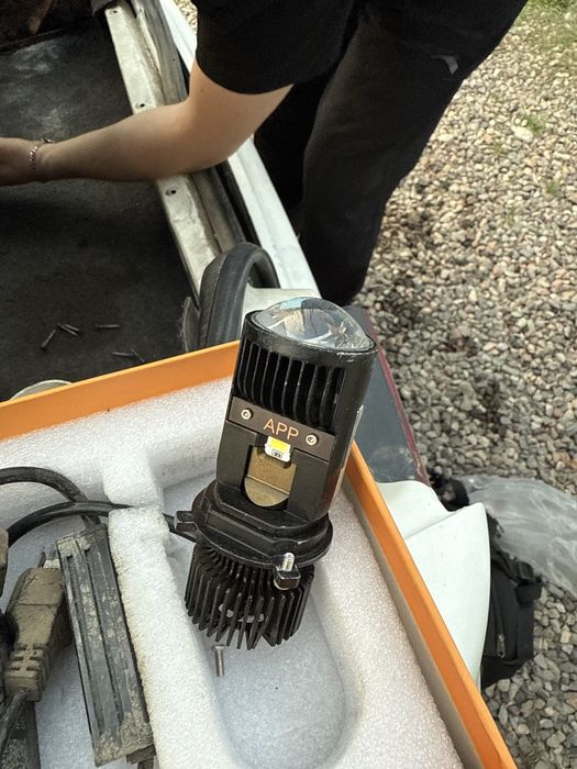 H4 мини линзы модель Y3 с приложением