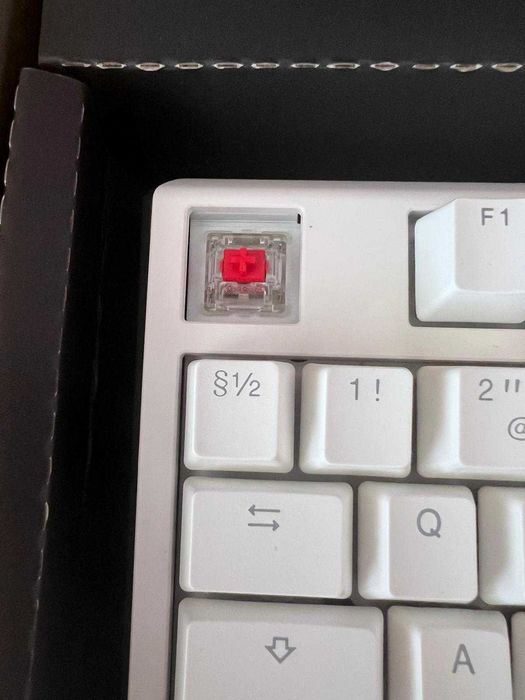 Ducky One 3 TKL ISO Layout CHERRY MX RED hot-swappable