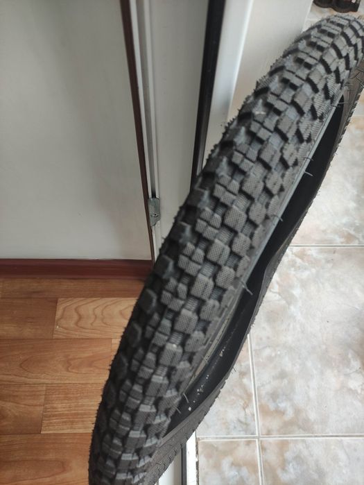 Покрышка на велосипед колесо kenda 20 полуслик