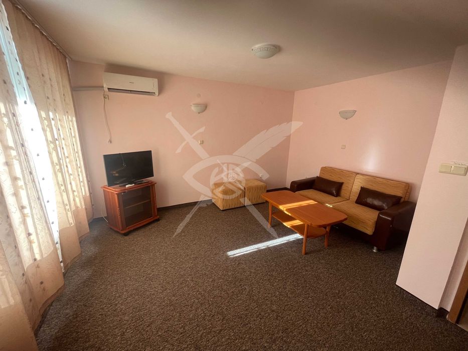 Продава се Къща в Поморие - 648 кв.м за 508 €/кв.м - Снимка #2