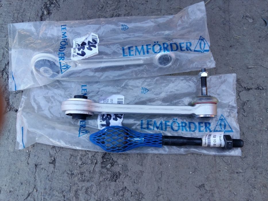 Продам запчасти bmw