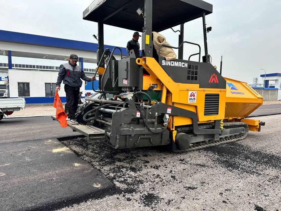 Асфальтоукладчик   ётқизиш кенглиги: 4.5 - 6 м