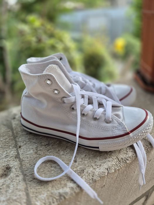 Converse dama mărimea 34