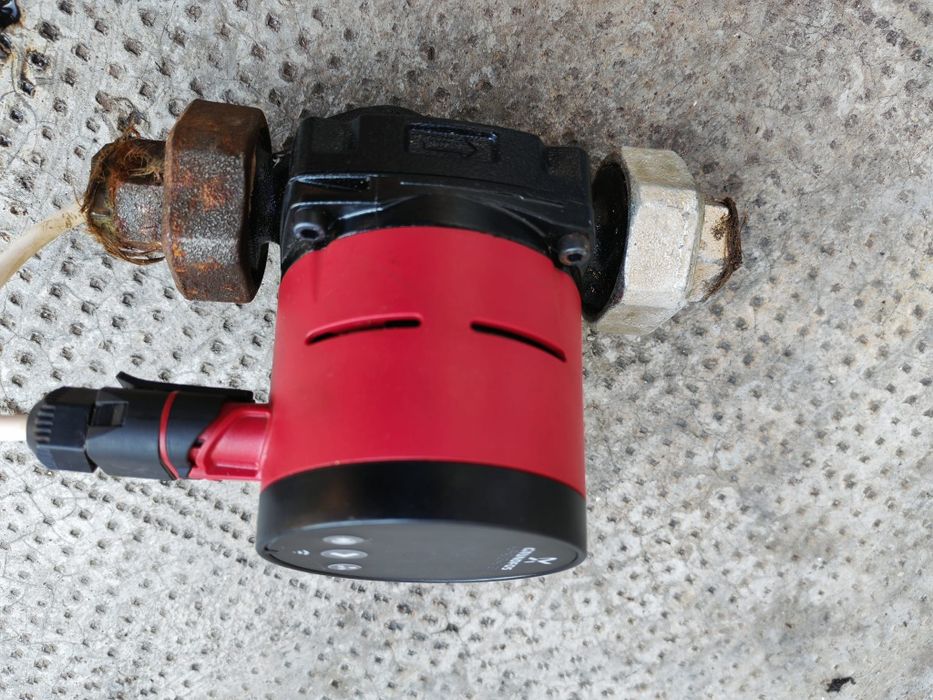 Grundfos Alpha 2  25-40  130