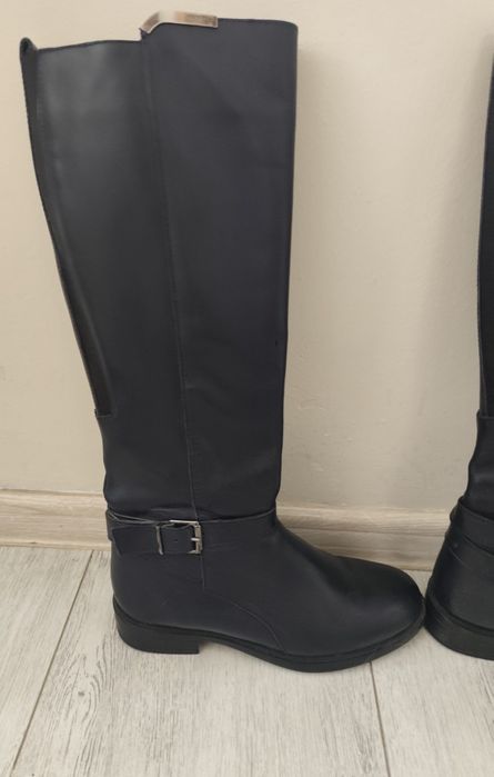 Естествена кожа дамски ботуши три броя