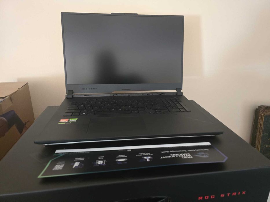 Laptop ASUS Strix SCAR 17
