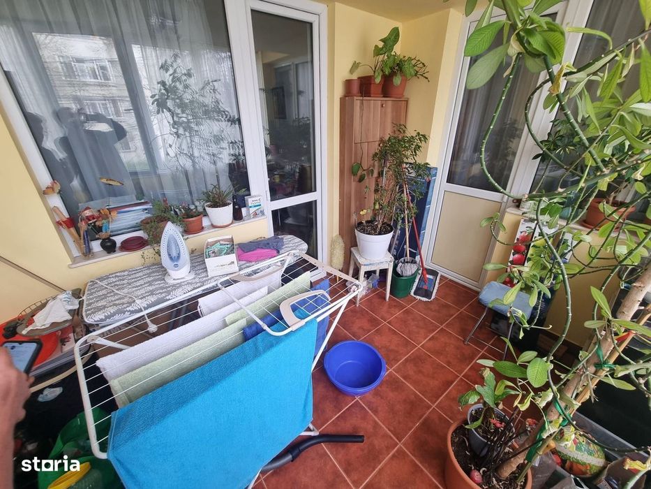 Faleza nord-apartament 4 camere et 1 cu gaze