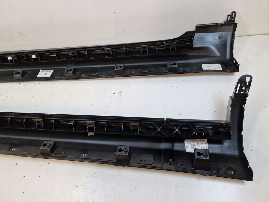 Оригинални прагове за Volvo XC90