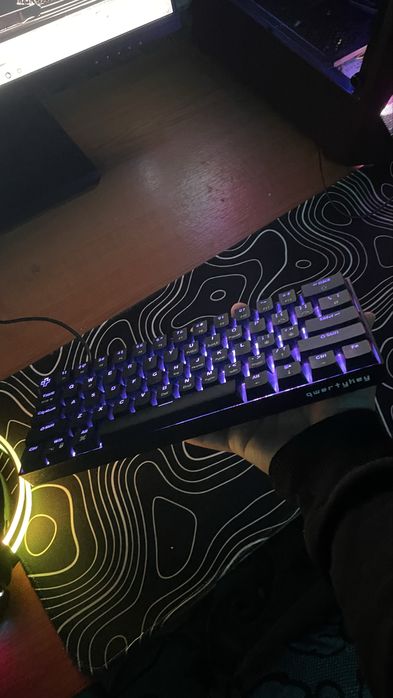 Vând setup gaming full sau schimb cu cross de 125cc (cititi descrierea)