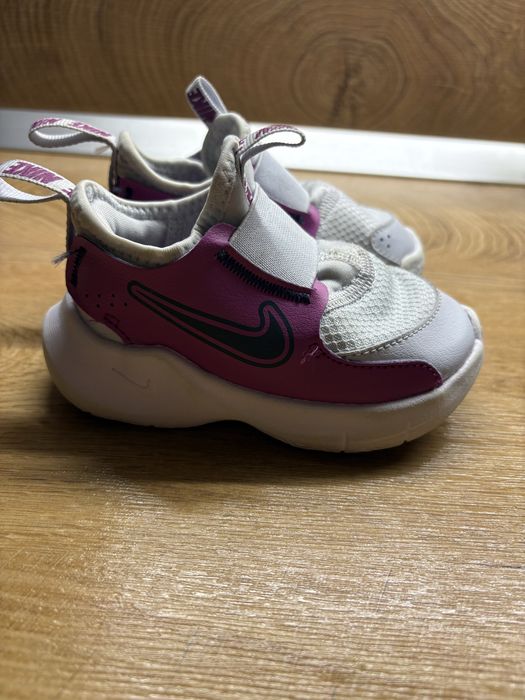 NIKE flex runner 3