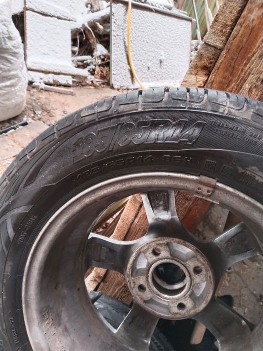 Шины с титановыми дисками