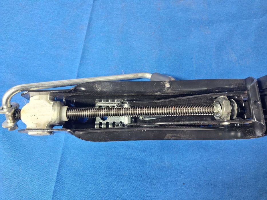 CRIC AUTO - OEM VW Golf Scirocco Eos Seat Leon Altea Skoda Octavia