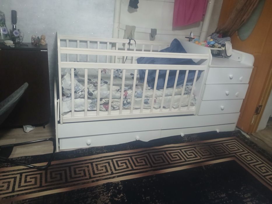 Продам детскую кровать