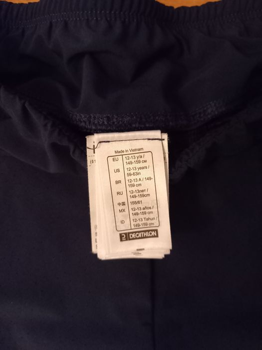Pantaloni scurți integrati pentru fete